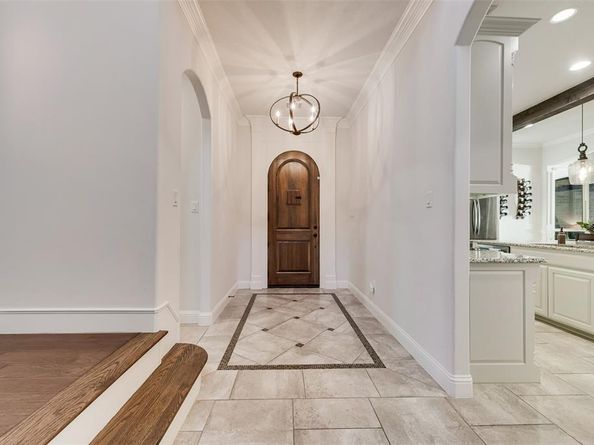 10013  Lakeside Drive , Fort Worth Texas 76179