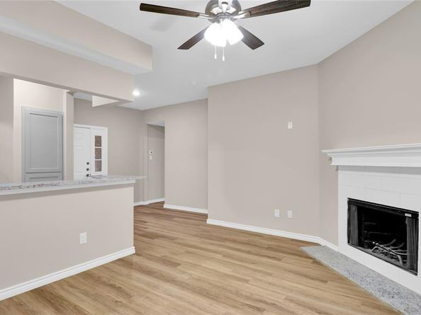 5325  Bent Tree Forest Drive  1101, Dallas Texas 75248