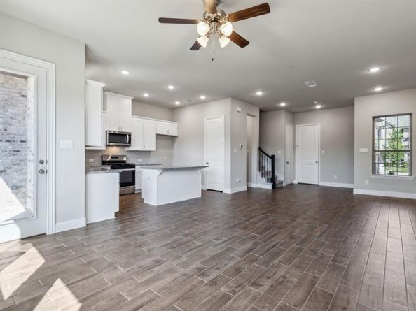 3140  Galveston Street , Plano Texas 75075