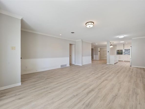 519  Staffordshire Drive , Irving Texas 75061
