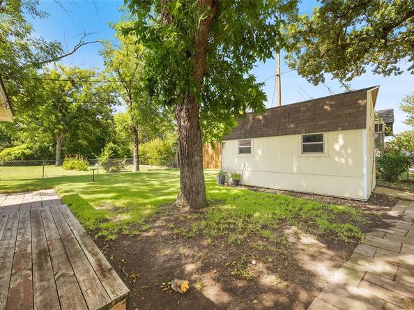 519  Staffordshire Drive , Irving Texas 75061
