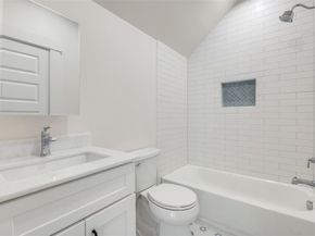 5634  Tremont Street , Dallas Texas 75214