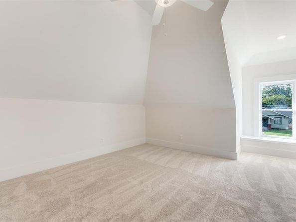 5634  Tremont Street , Dallas Texas 75214