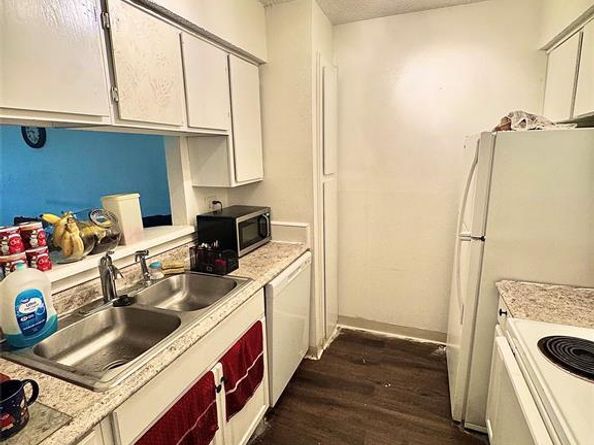 6050  Melody Lane  227, Dallas Texas 75231