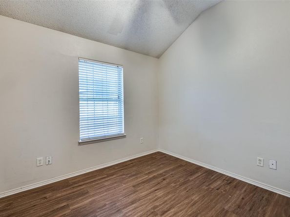 9120  River Trails Boulevard , Fort Worth Texas 76118