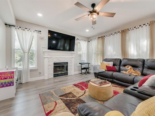 1101  Fairfax Drive , Allen Texas 75013