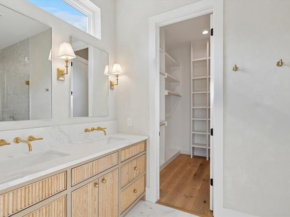 10338  Bel Aire Drive , Dallas Texas 75218