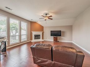1020  Boscombe Court , Grand Prairie Texas 75052