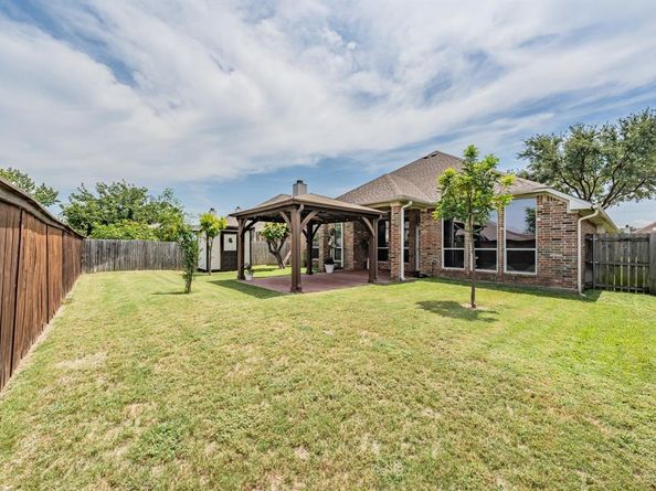 1020  Boscombe Court , Grand Prairie Texas 75052