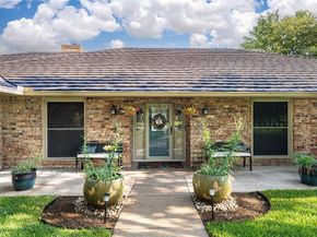 5613  Oakmont Lane , Fort Worth Texas 76112