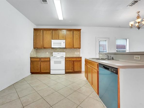 2617  Hereford Road , Denton Texas 76210