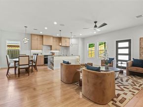 2512  Kool Avenue , Dallas Texas 75241
