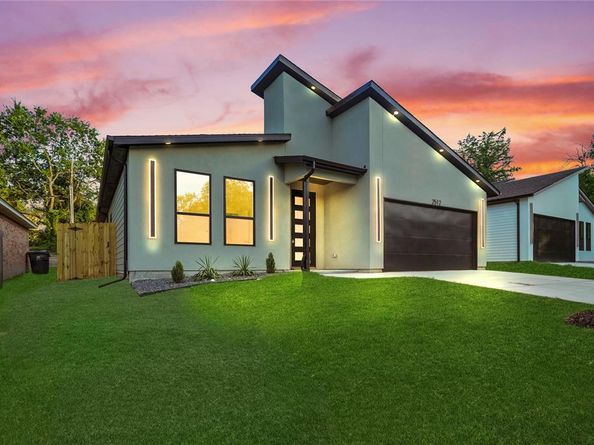 2512  Kool Avenue , Dallas Texas 75241