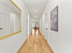2512  Kool Avenue , Dallas Texas 75241