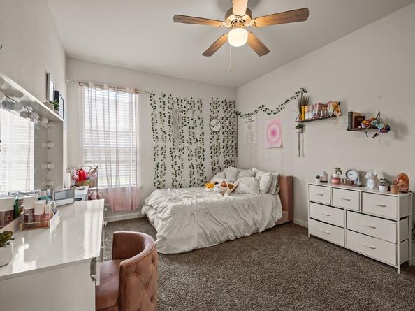 419  Regatta Lane , Azle Texas 76020