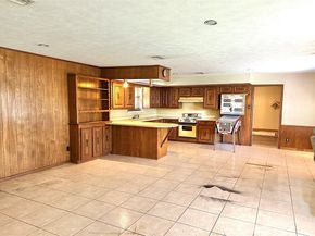 1833  Anna Drive , Irving Texas 75061