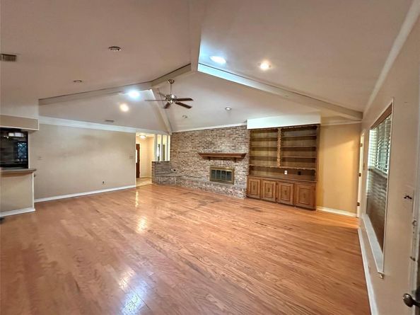 1833  Anna Drive , Irving Texas 75061