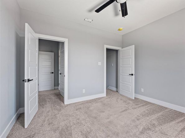 6221  Post Oak Terrace  A&B, Fort Worth Texas 76112