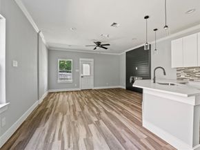 6221  Post Oak Terrace  A&B, Fort Worth Texas 76112