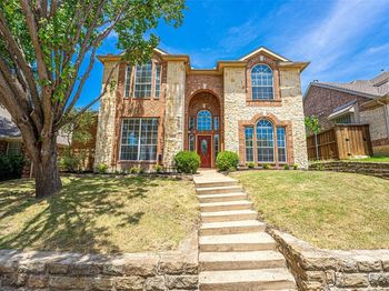 2060  Garden Crest Drive 
