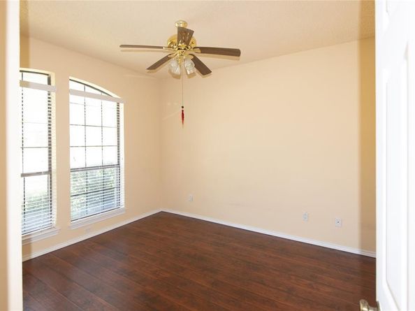 1119  Tahlequah Trail , Carrollton Texas 75007