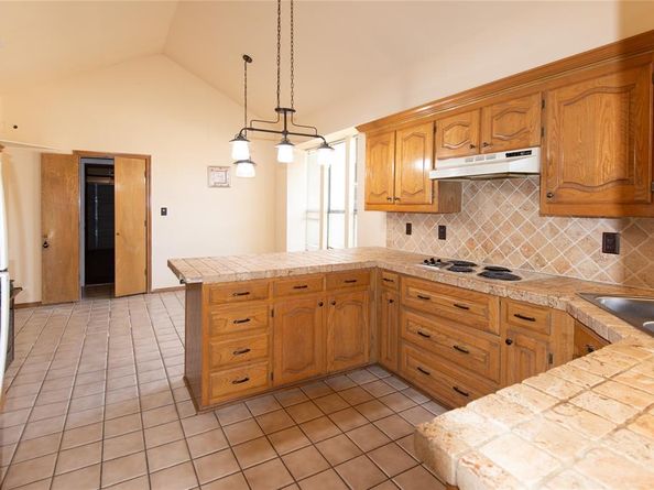 1119  Tahlequah Trail , Carrollton Texas 75007