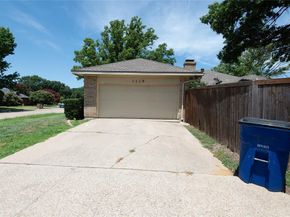1119  Tahlequah Trail , Carrollton Texas 75007