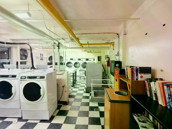 433 West 34th Street 11A, New York NY 10001