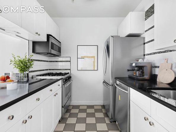 88 Greenwich Street 411, New York NY 10006