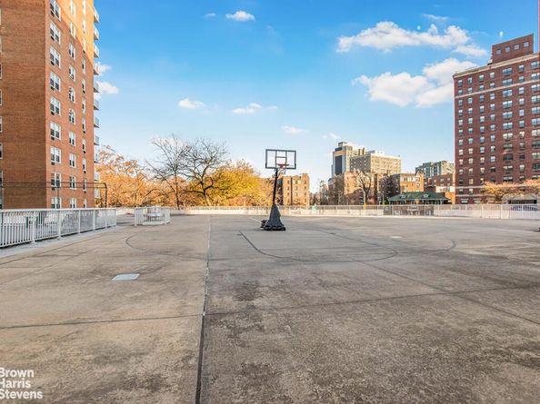 3725 Henry Hudson Parkway 5H, Bronx NY 10463