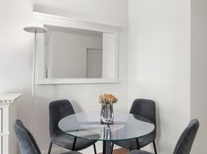 300 East 64th Street 5F, New York NY 10021