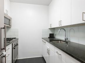 300 East 64th Street 5F, New York NY 10021