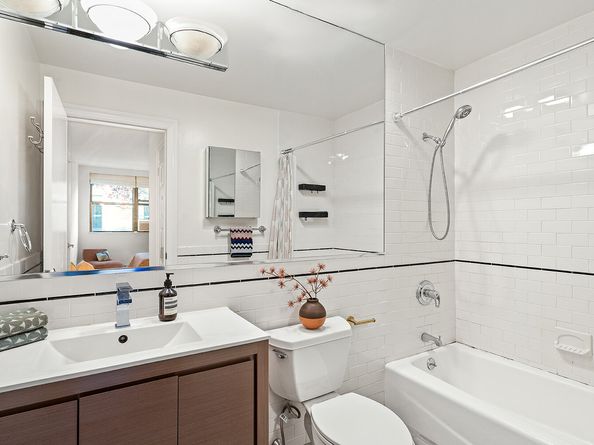 205 15th Street 1A, Brooklyn NY 11215