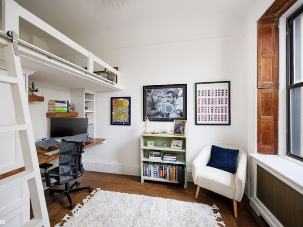 292 Riverside Drive 3A, New York NY 10025