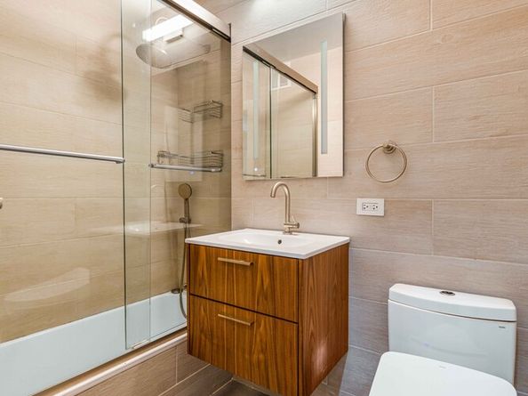 7 East 14th Street 311, New York NY 10003