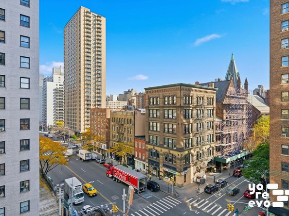 142 East 16th Street 8C, New York NY 10003