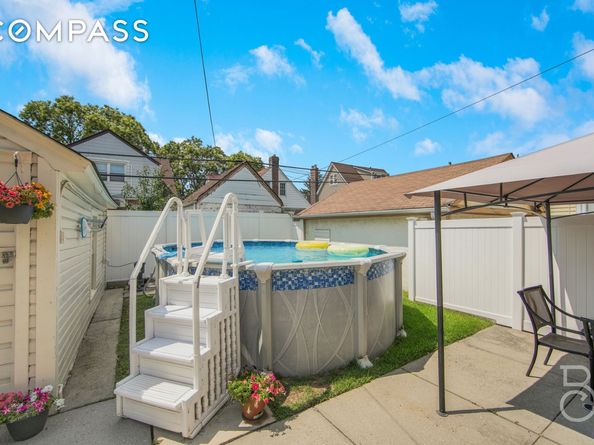 38-22 Clearview Expressway, Queens NY 11361