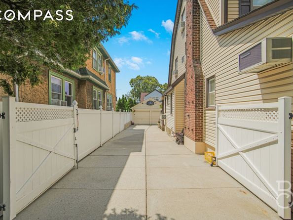 38-22 Clearview Expressway, Queens NY 11361