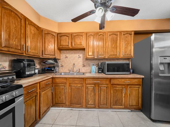 79 Amboy Street, Brooklyn NY 11212