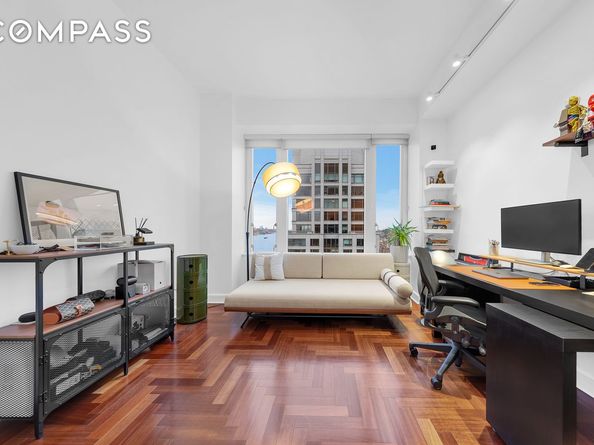 220 Riverside Boulevard 30A, New York NY 10069