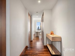 400 5th Avenue 34H, New York NY 10018