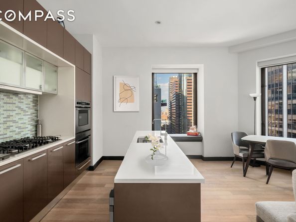 75 Wall Street 22O, New York NY 10005