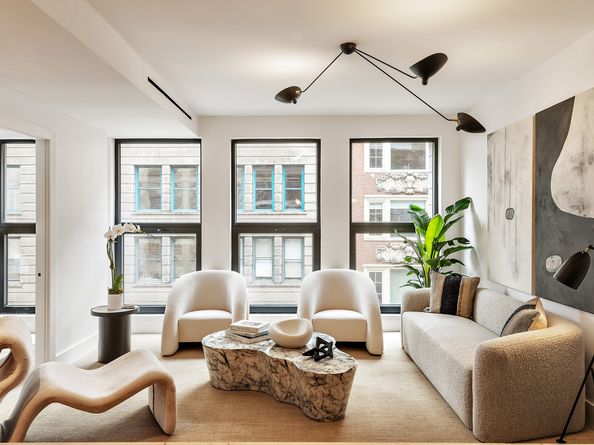 21 West 17th Street 13, New York NY 10011