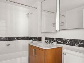 425 Main Street 14C, New York NY 10044