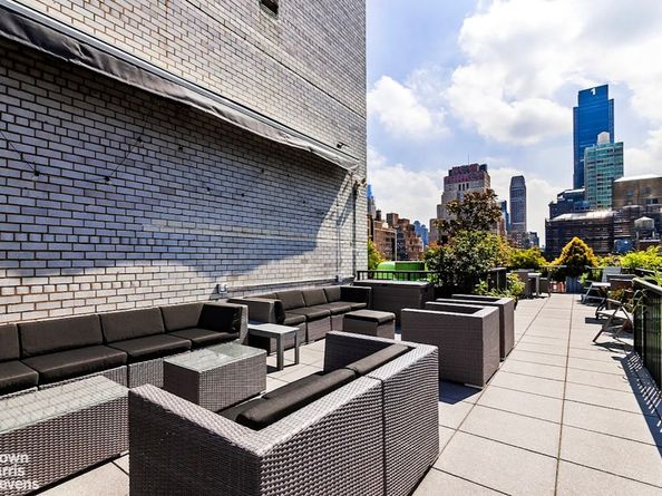 430 West 34th Street 5G, New York NY 10001