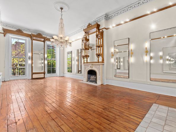 336 West 23rd Street, New York NY 10011