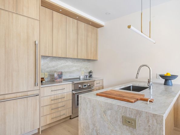 259 22nd Street 2G, Brooklyn NY 11215