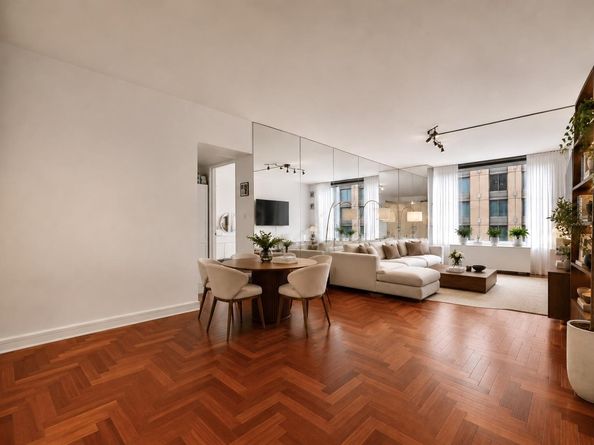 220 Riverside Boulevard 21E, New York NY 10069