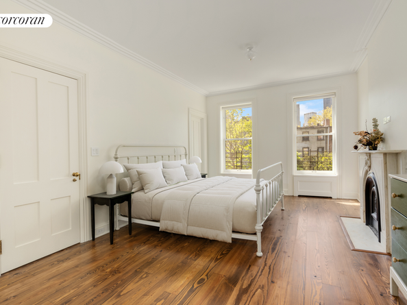 216 Adelphi Street, Brooklyn NY 11205