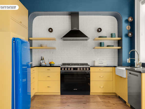 216 Adelphi Street, Brooklyn NY 11205
